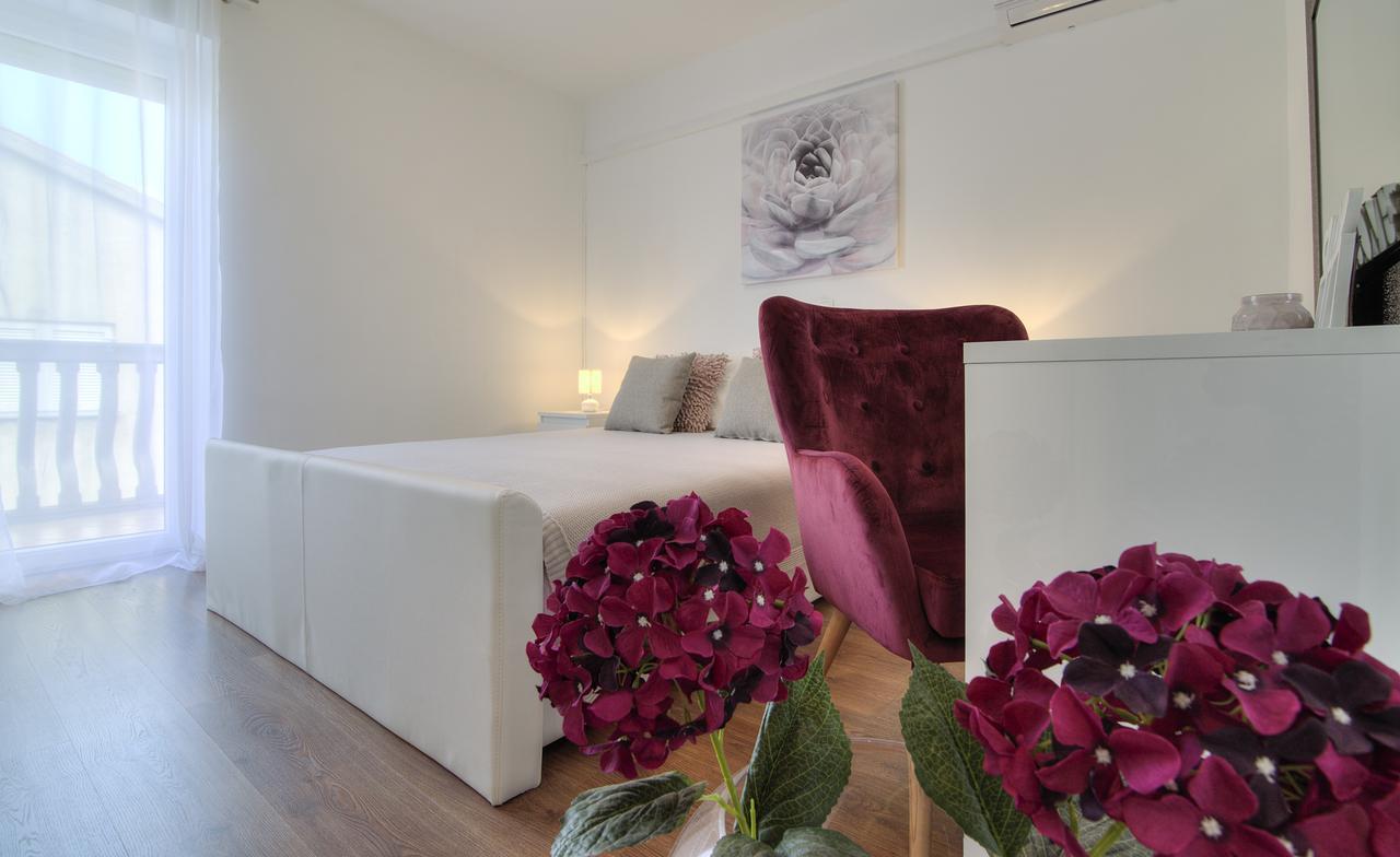 Apartments Lola Senj  Extérieur photo