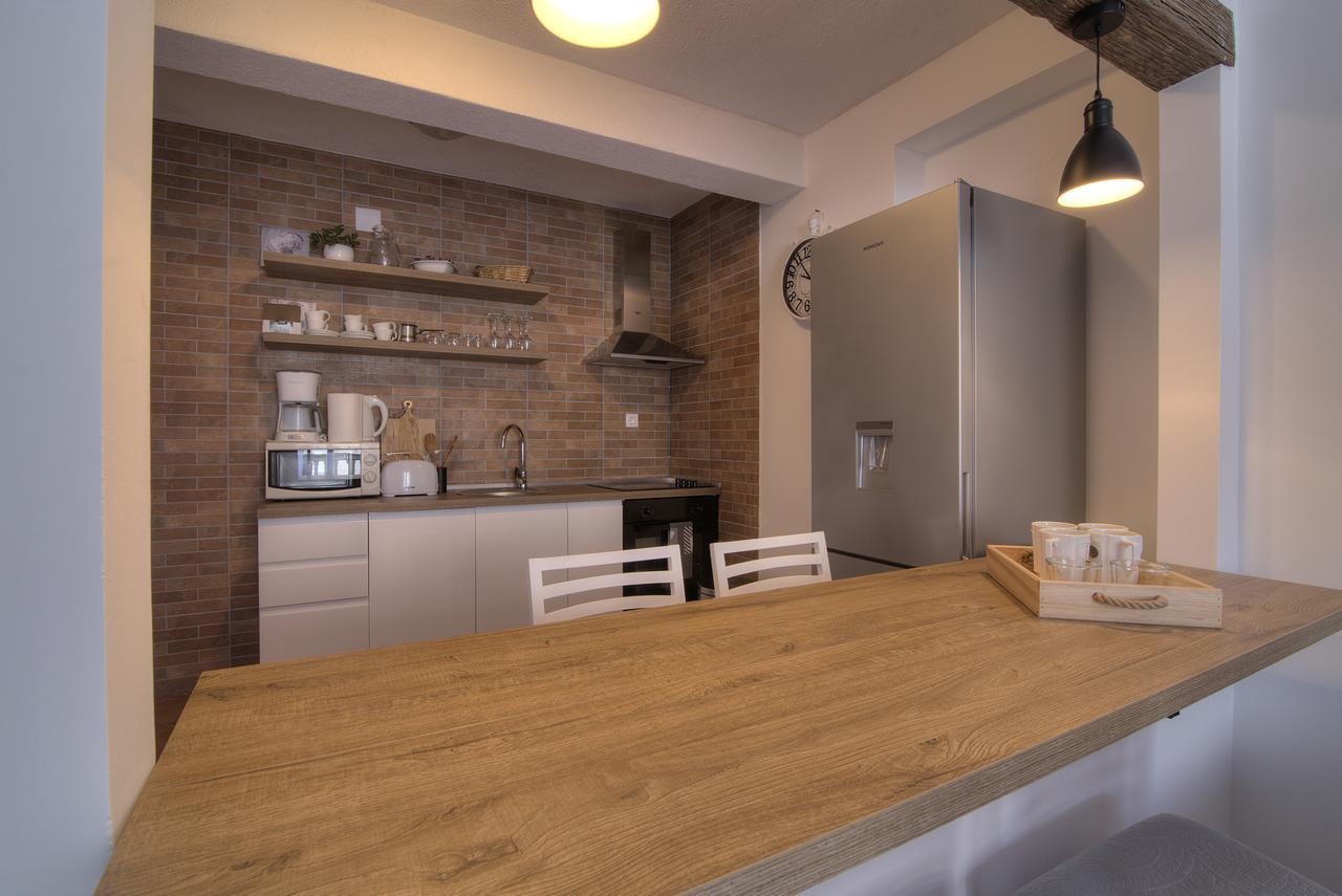 Apartments Lola Senj  Extérieur photo