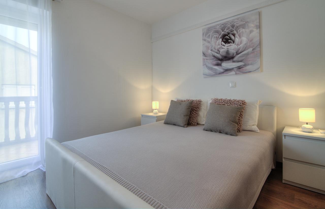 Apartments Lola Senj  Extérieur photo