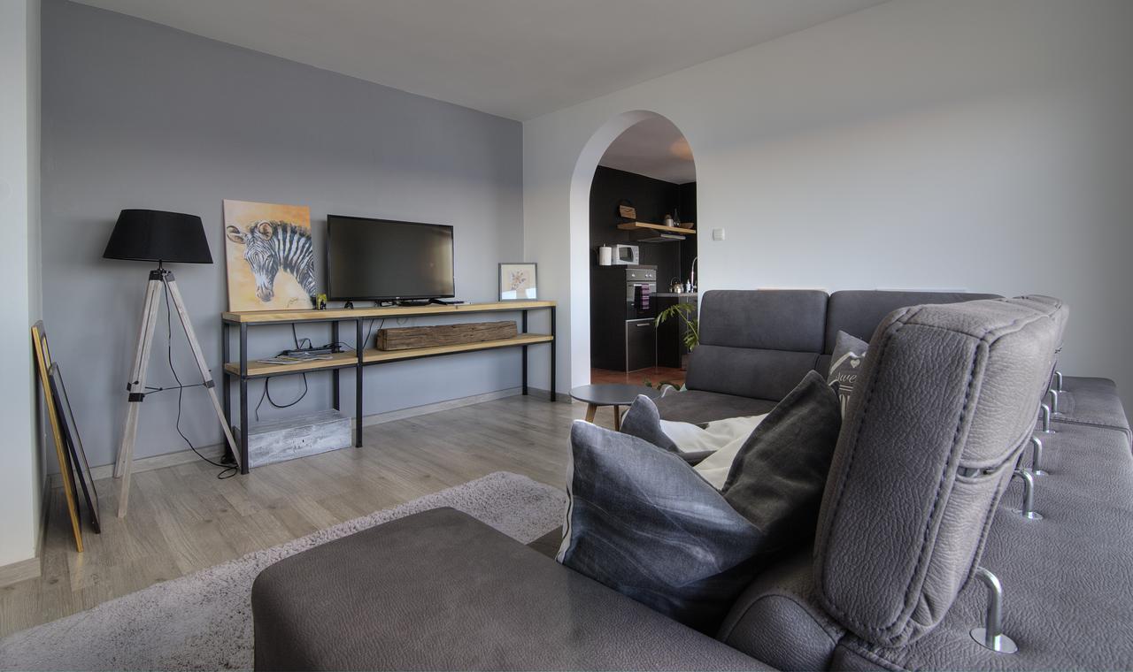 Apartments Lola Senj  Extérieur photo