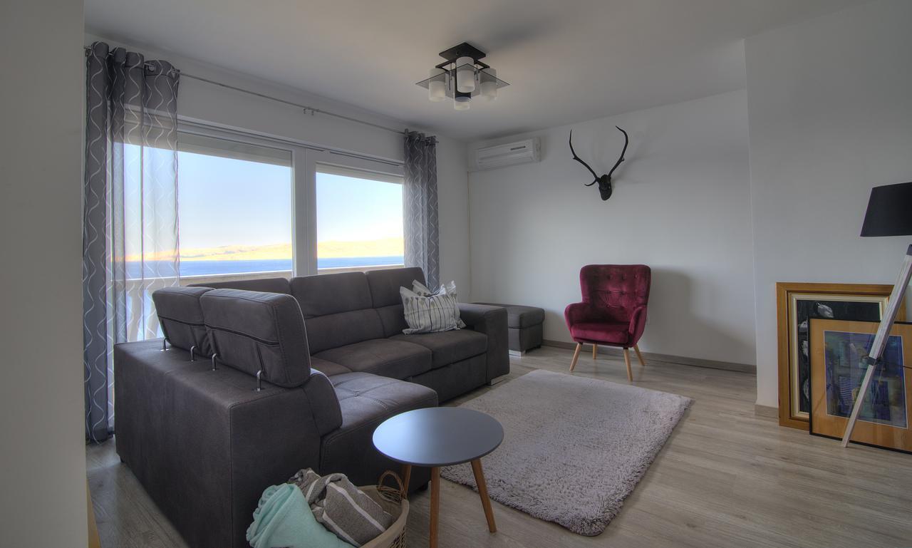 Apartments Lola Senj  Extérieur photo