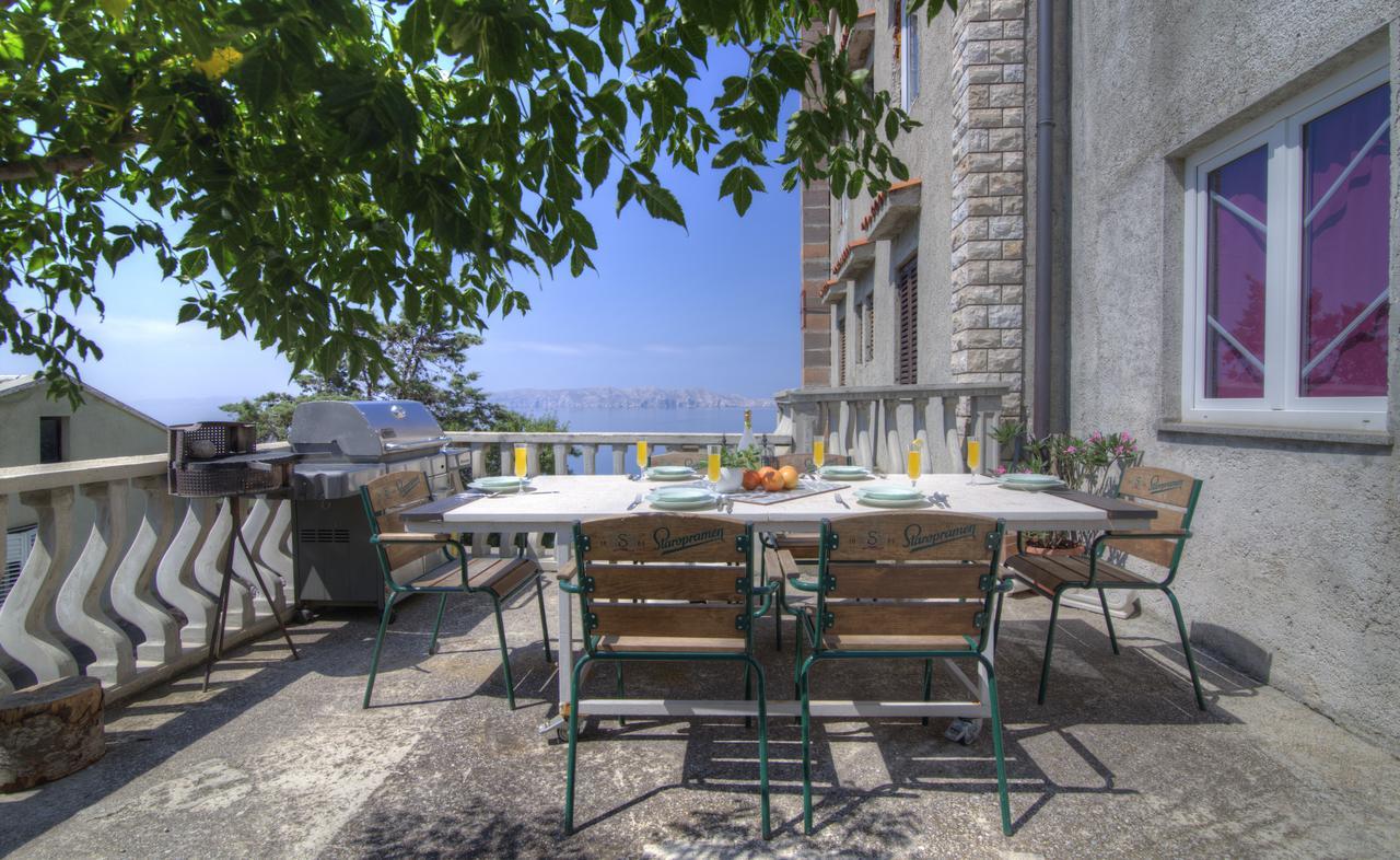 Apartments Lola Senj  Extérieur photo